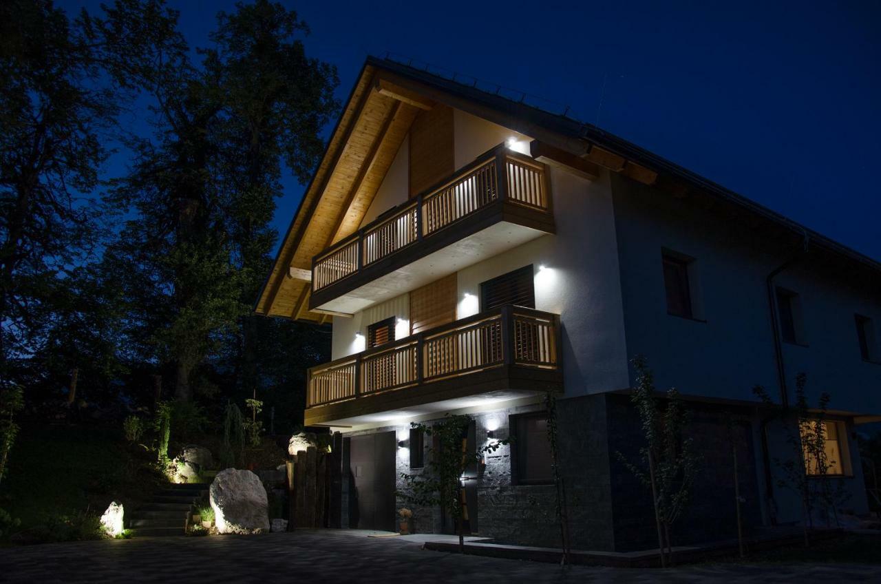 Apartmaji Rajska Ptica Μπλεντ Εξωτερικό φωτογραφία
