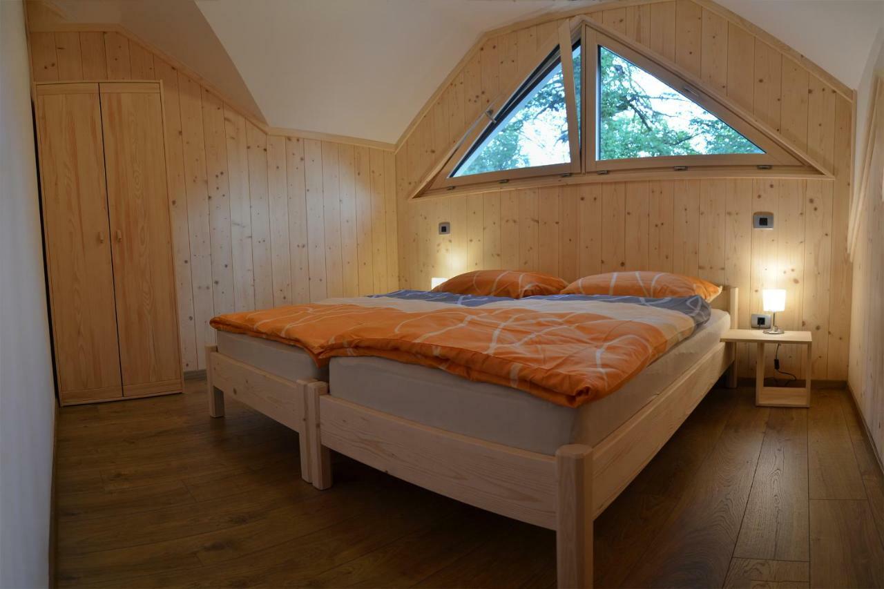 Apartmaji Rajska Ptica Μπλεντ Εξωτερικό φωτογραφία